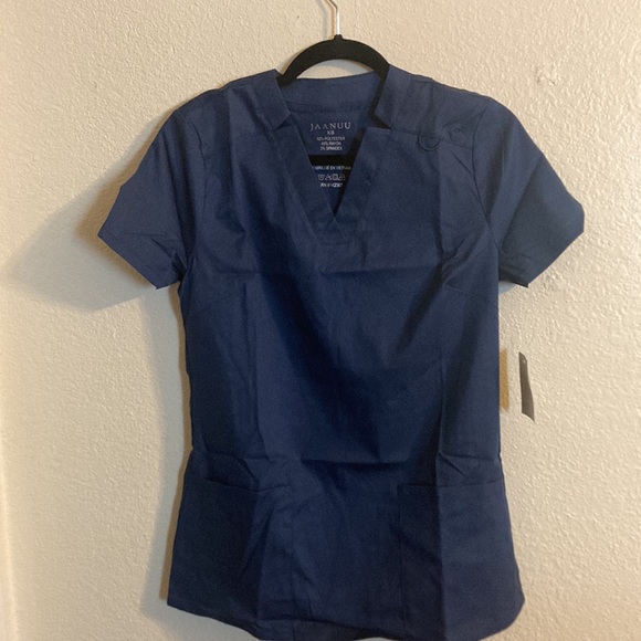 Jaanuu black scrubs set NWT M-XL - Picture 2 of 2
